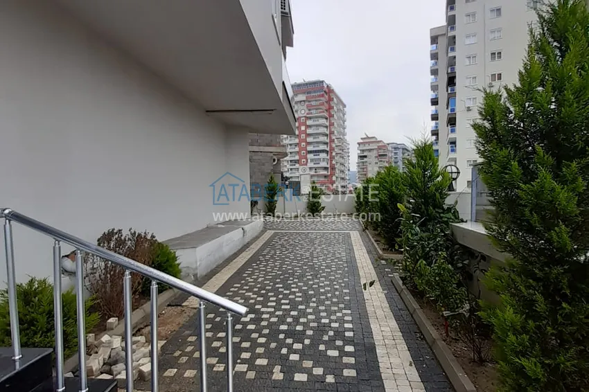 Квартира в Махмутларе двухкомнатная с чистовой отделкой. Новостройки Алании 5 