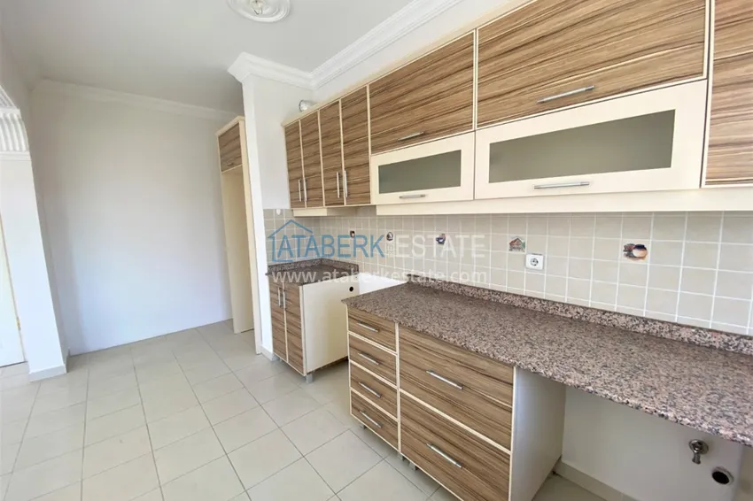 Приобрести Квартира в районе Оба трехкомнатная с видом на горы 7 