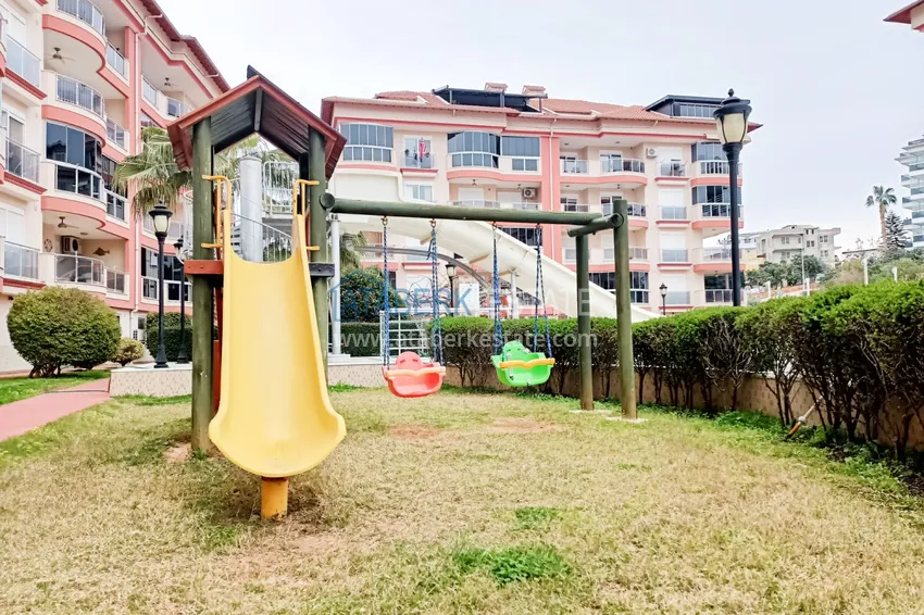 Квартира в Оба трехкомнатная в комфортабельном комплексе 6 