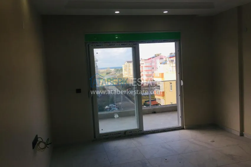 Приобрести Дуплекс в Газипаше с чистовой отделкой и видом на море в новом жилом комплексе 6 