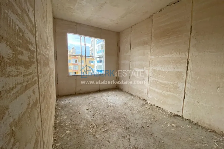 Приобрести Квартиры от инвестора в Махмутларе в комплексе на заключительном этапе строительства 7