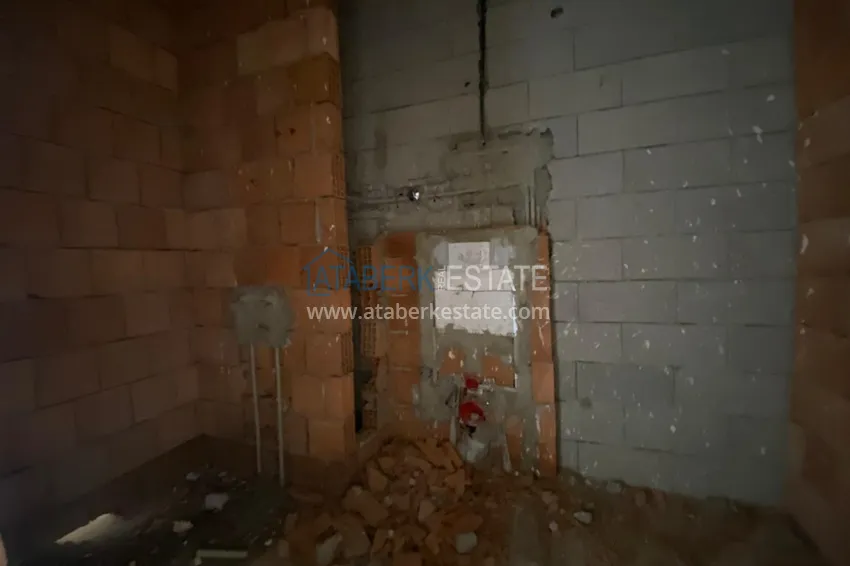 Приобрести Квартиры от инвестора в Махмутларе в комплексе на заключительном этапе строительства 9