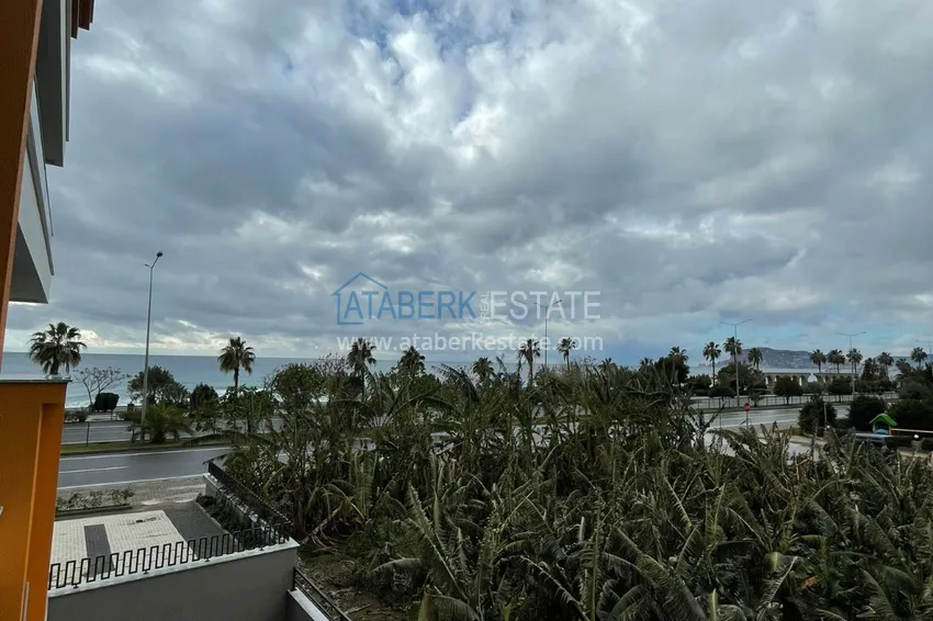 Приобрести Квартира в районе Кестель с чистовой отделкой на первой береговой линии 9 