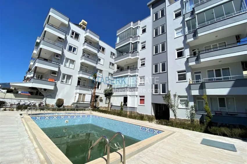 Квартира в районе Оба трехкомнатная с видом на горы 2 