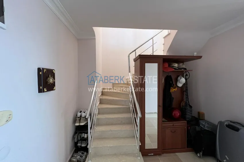 Приобрести Пентхаус в Махмутларе с мебелью, видом на море и горы  1 