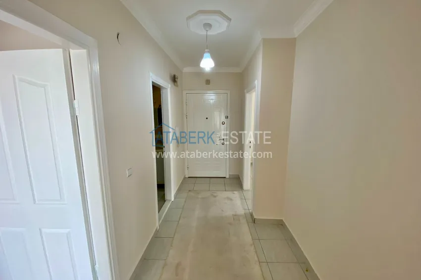 Приобрести Просторная квартира в районе Тосмур с мебелью в комплексе на берегу горной реки  1 