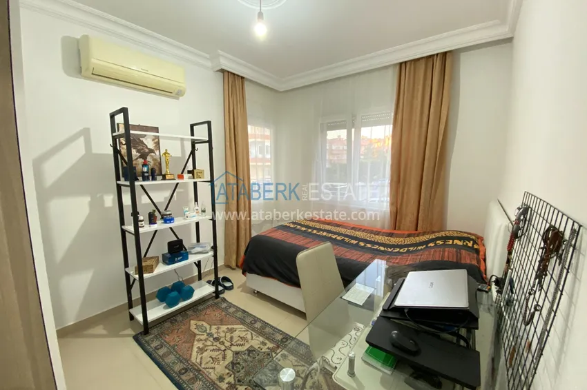 Приобрести Квартира в центре района Авсаллар трехкомнатная с отдельной кухней 12 