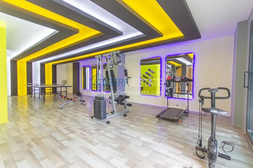 Квартира с мебелью и застекленным балконом в Махмутларе 15 