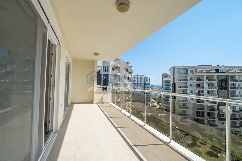 Приобрести Квартира двухкомнатная с видом на море в комплексе с частным пляжем в Авсалларе 12 