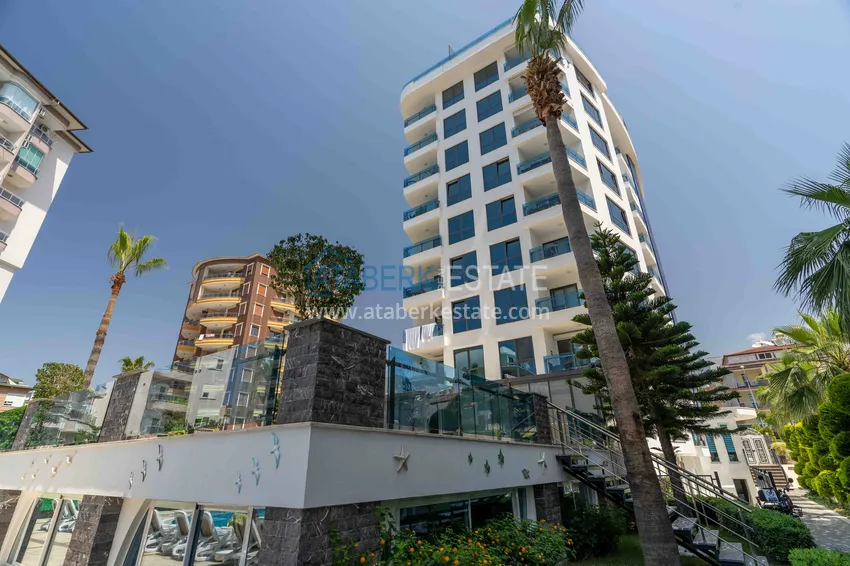 Срочная продажа! Квартира в центре Алании с новой мебелью в престижном комплексе 12 