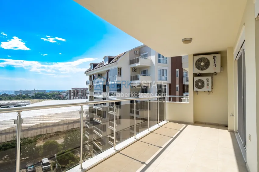 Приобрести Квартира двухкомнатная с видом на море в комплексе с частным пляжем в Авсалларе 13 