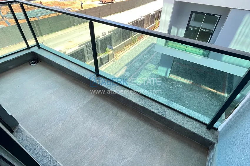 Приобрести Квартира в Алании – район Оба с высококачественной чистовой отделкой и отдельной кухней  13 