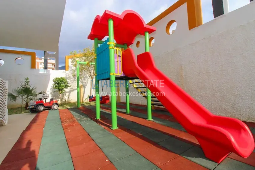 Пентхаус-дуплекс в Кестеле с мебелью и видом на море в комплексе с частным пляжем 14 