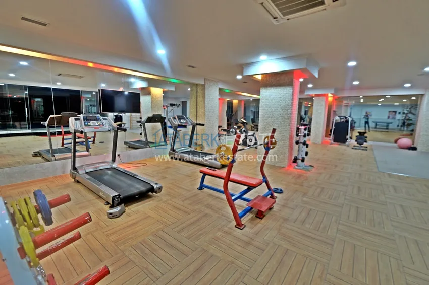 Квартира в центре Махмутлара с мебелью и двумя лоджиями 15 