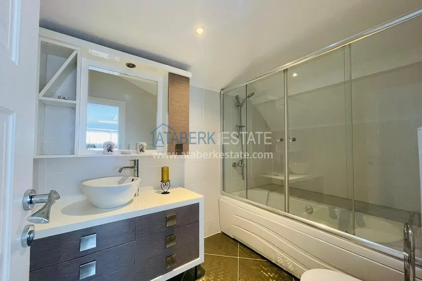 Приобрести Двухуровневый пентхаус в Алании район Кестель с мебелью 18