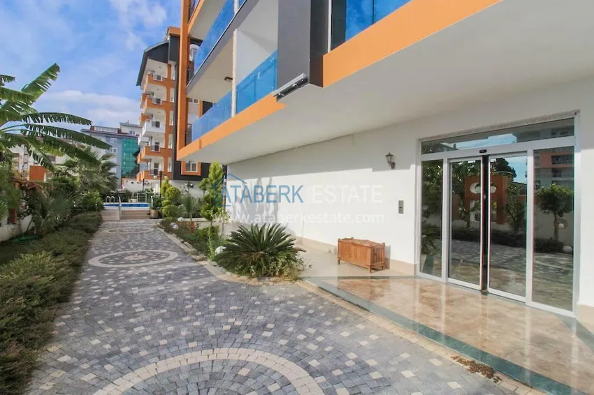 Пентхаус-дуплекс в Кестеле меблированный с видом на море в комплексе с частным пляжем 16 