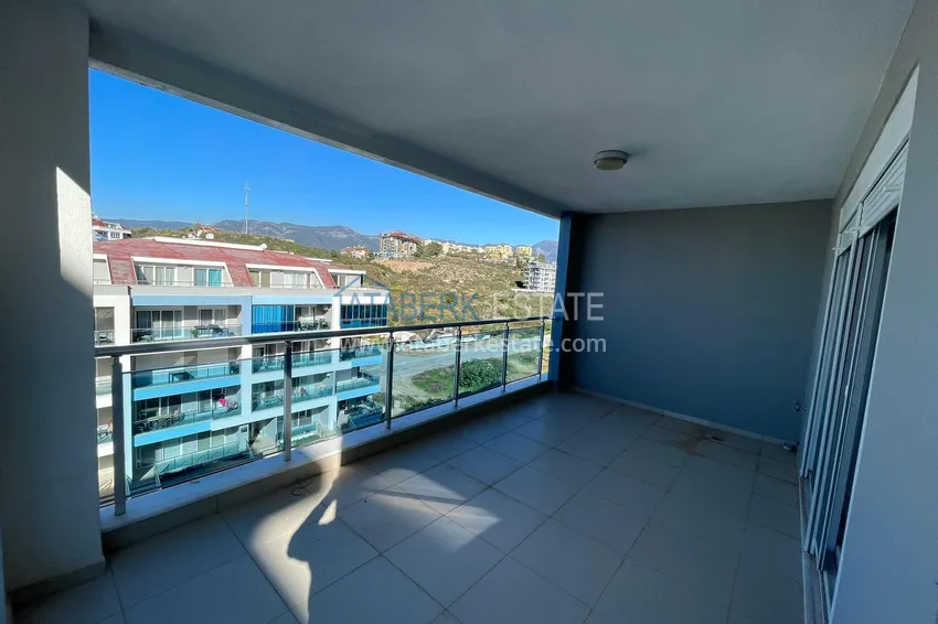 Приобрести Квартира в Кестеле меблированная с видом на море и горы 16 