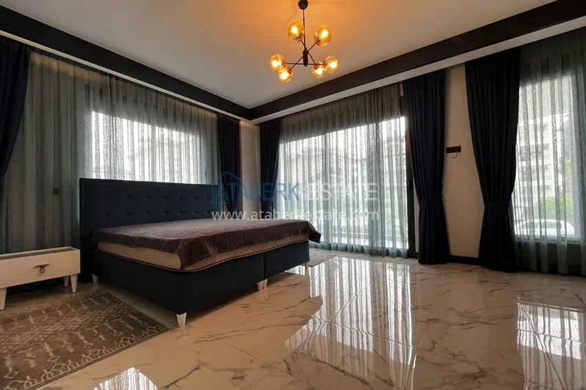 Двухуровневая квартира в районе Кестель с качественной чистовой отделкой и новой мебелью 3 