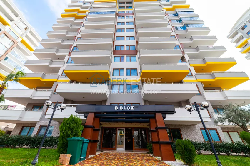 Дуплекс в Махмутларе с видом на море и горы в комплексе на первой береговой 17 