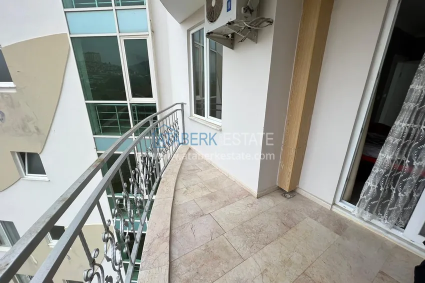 Приобрести Квартира в Махмутларе с мебелью, видом на горы в жилом комплексе 18 