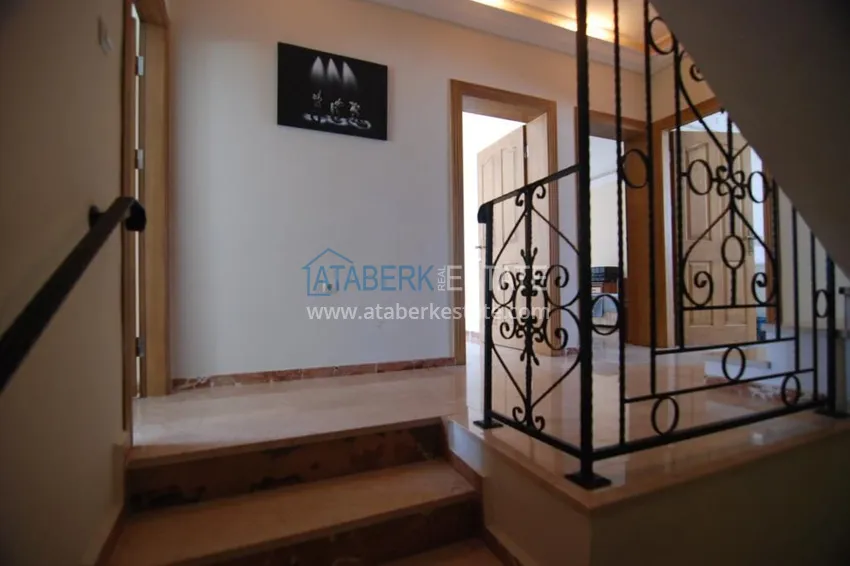 Приобрести Вилла в районе Кестель с мебелью на два хозяина в коттеджном комплексе  18 