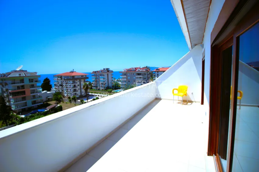 Приобрести Пентхаус-дуплекс в Кестеле с мебелью и видом на море в комплексе с частным пляжем 19 