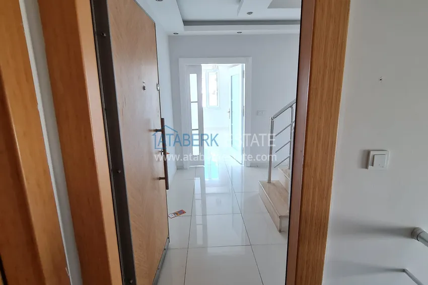 Приобрести Видовой пентхаус-дуплекс в Махмутларе с собственной сауной и джакузи 1 