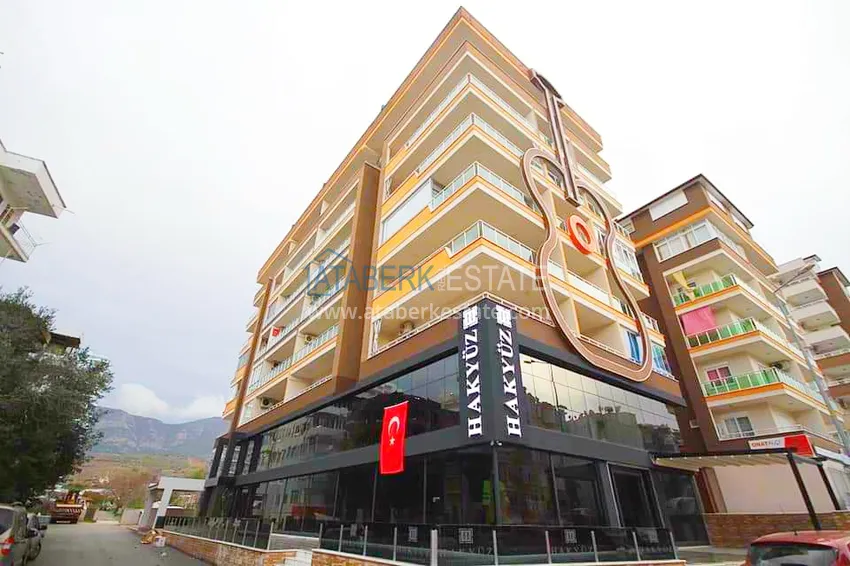 Квартира-студия в Махмутларе в уютном комплексе рядом с морем 1 