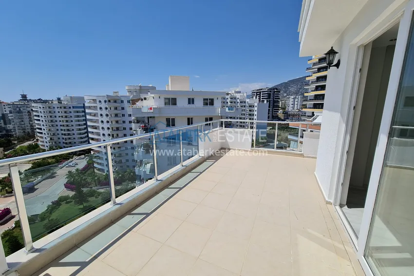 Приобрести Видовой пентхаус-дуплекс в Махмутларе с собственной сауной и джакузи 22 