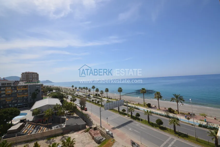 Приобрести Дуплекс в Махмутларе с видом на море и горы в комплексе на первой береговой 23 