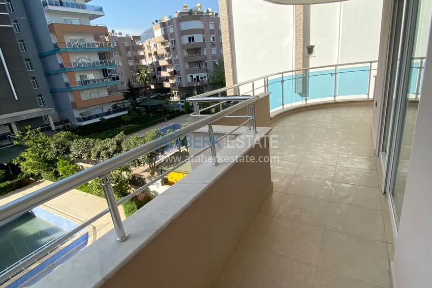 Приобрести Квартира в Махмутларе с отдельной кухней в жилом комплексе с инфраструктурой 22 