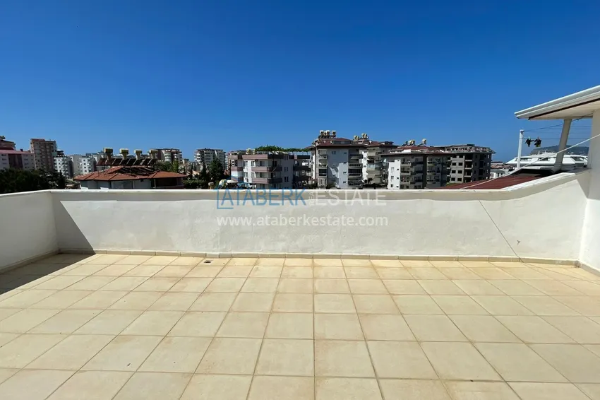 Приобрести Пентхаус-дуплекс в районе Оба с 4 спальнями по демократичной цене 25 