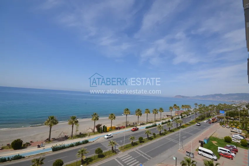Приобрести Дуплекс в Махмутларе с видом на море и горы в комплексе на первой береговой 24 