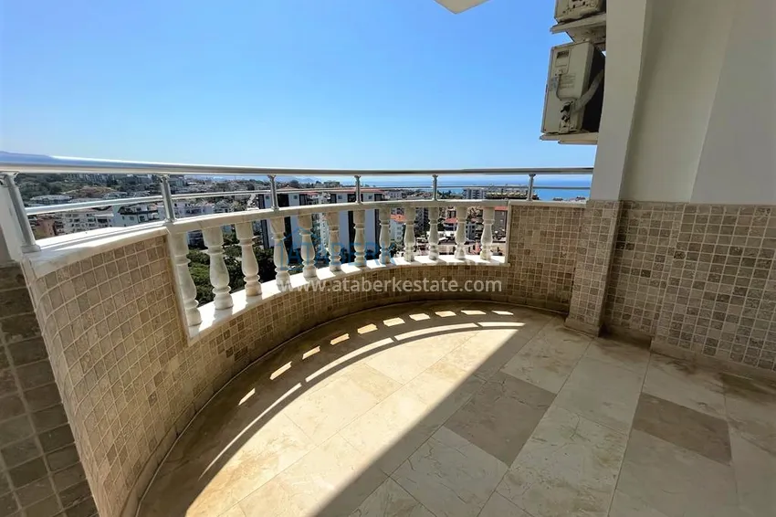 Приобрести Видовой пентхаус в районе Тосмур с мебелью в жилом комплексе 22 