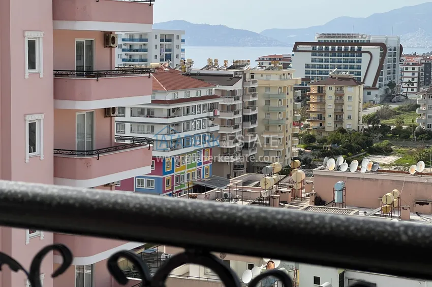 Приобрести Пентхаус-дуплекс в Махмутларе меблированный, с сауной и видом на море 24 