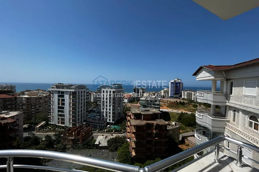 Приобрести Видовой пентхаус в районе Тосмур с мебелью в жилом комплексе 26 