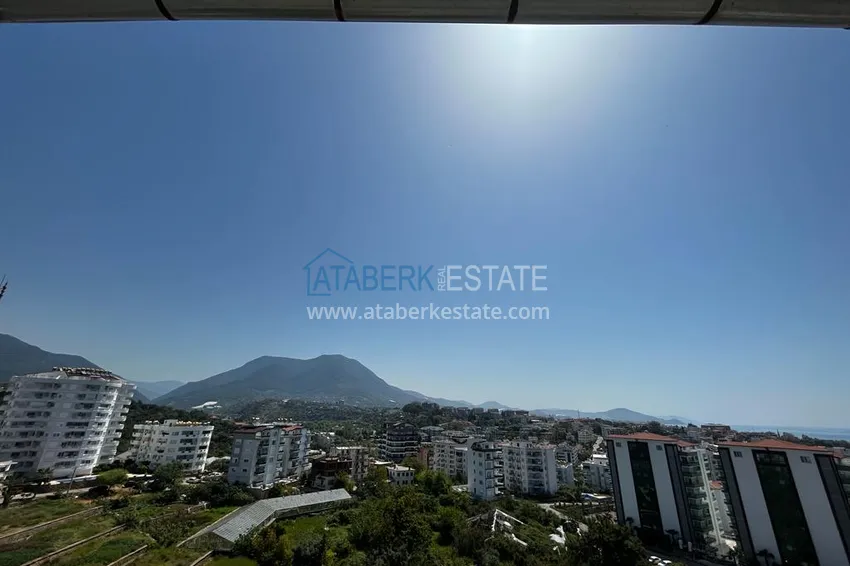 Приобрести Видовой пентхаус в районе Тосмур с мебелью в жилом комплексе 28 