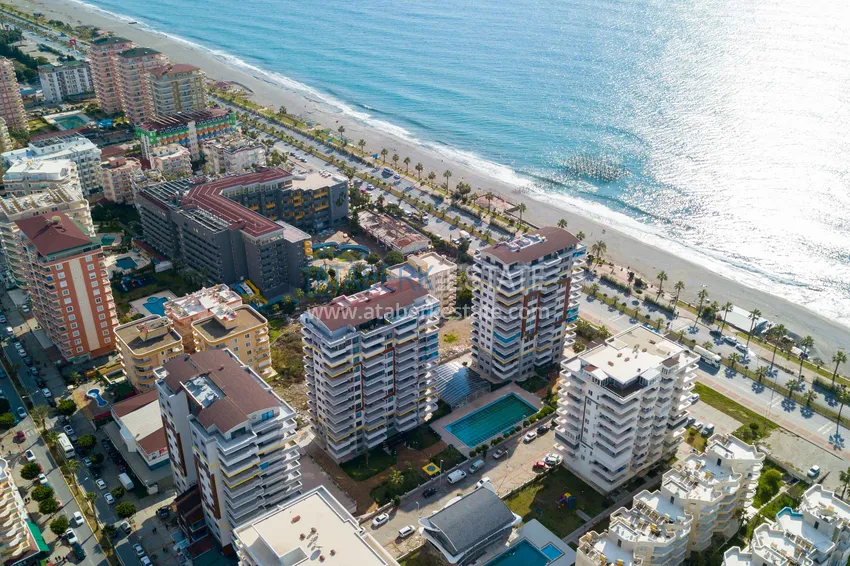 Дуплекс в Махмутларе с видом на море и горы в комплексе на первой береговой 2 