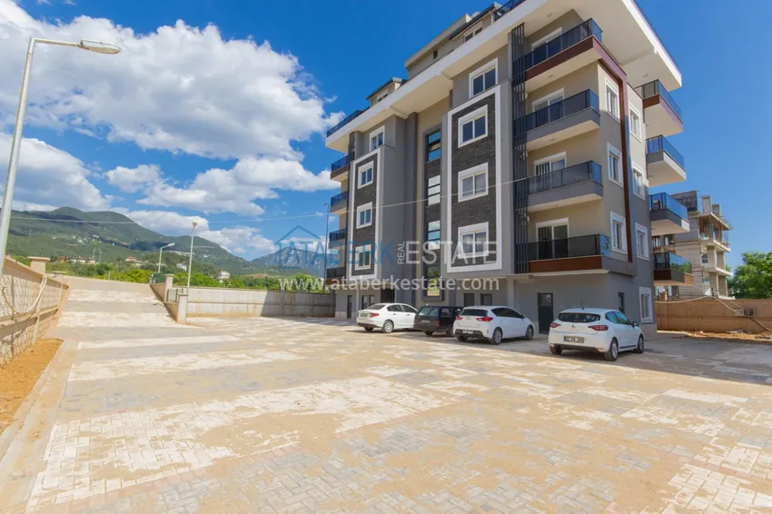 Квартира в Алании – район Оба, трёхкомнатная с чистовой отделкой 2 