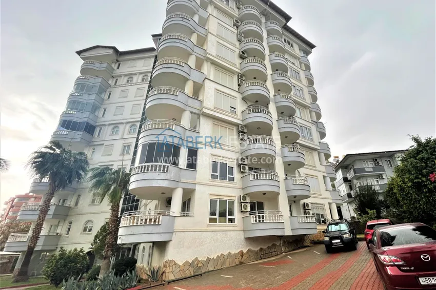 Видовой пентхаус в районе Тосмур с мебелью в жилом комплексе 4 