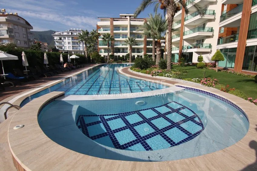 Квартира в Оба меблированная с застеклённым балконом 2 