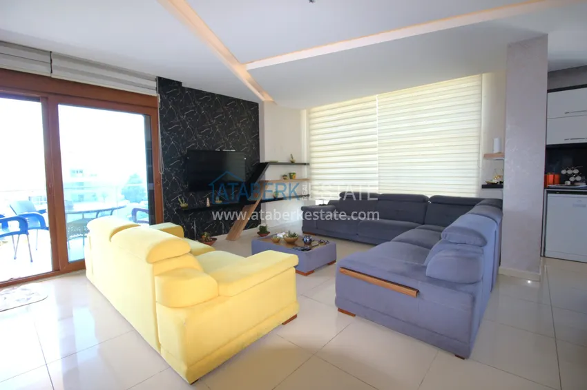 Приобрести Пентхаус-дуплекс в Кестеле меблированный с видом на море в комплексе с частным пляжем 3 