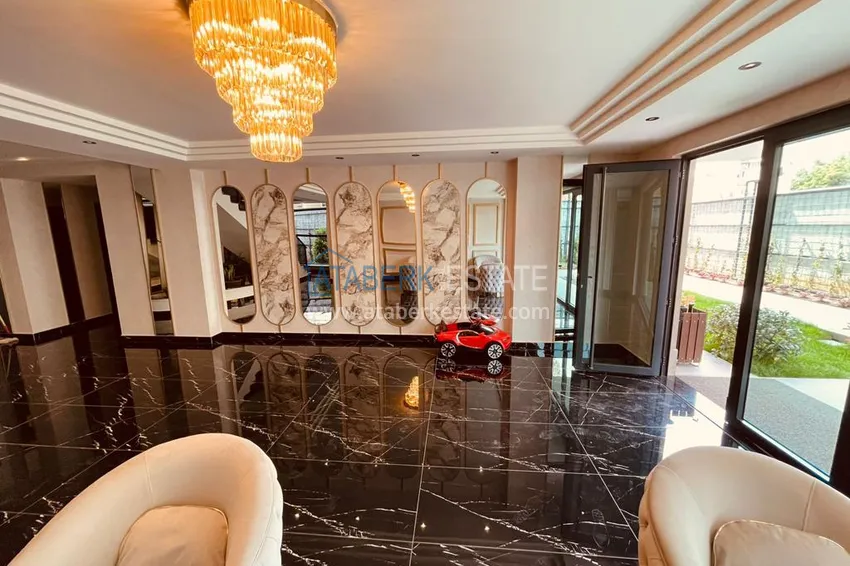 Квартира в центре Алании, в новом жилом комплексе - район пляжа Клеопатра 4 