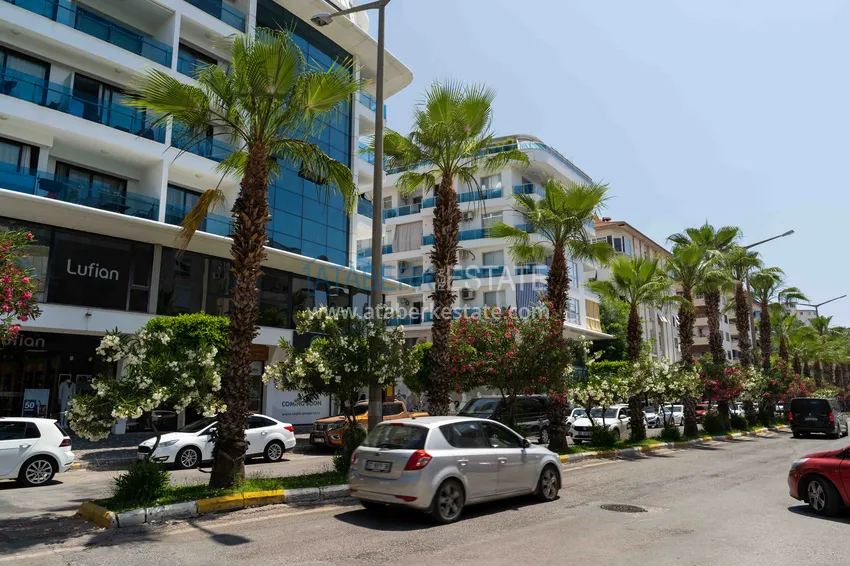 Срочная продажа! Квартира в центре Алании с новой мебелью в престижном комплексе 4 