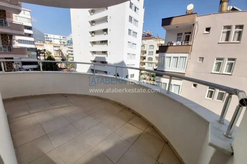 Приобрести Квартира в Махмутларе с мебелью в жилом комплексе на проспекте Барбаросса 10 