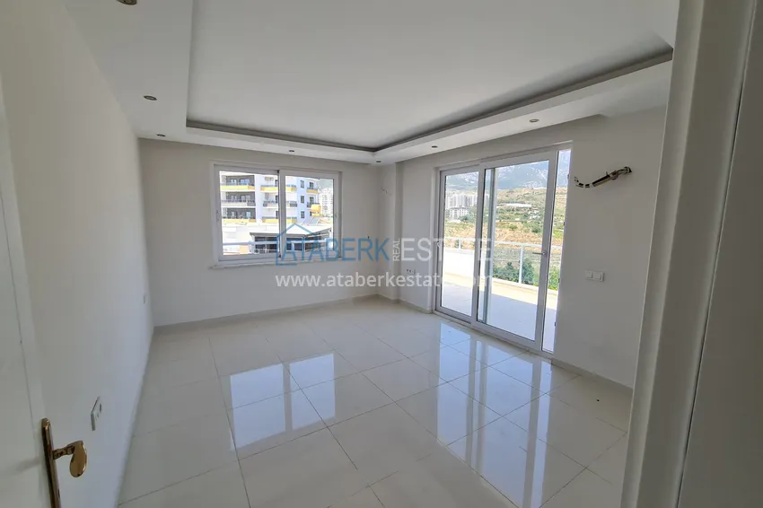 Приобрести Видовой пентхаус-дуплекс в Махмутларе с собственной сауной и джакузи 5 