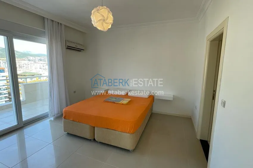 Приобрести Пентхаус-дуплекс в Махмутларе с прямым видом на море и горы, первая береговая 5 