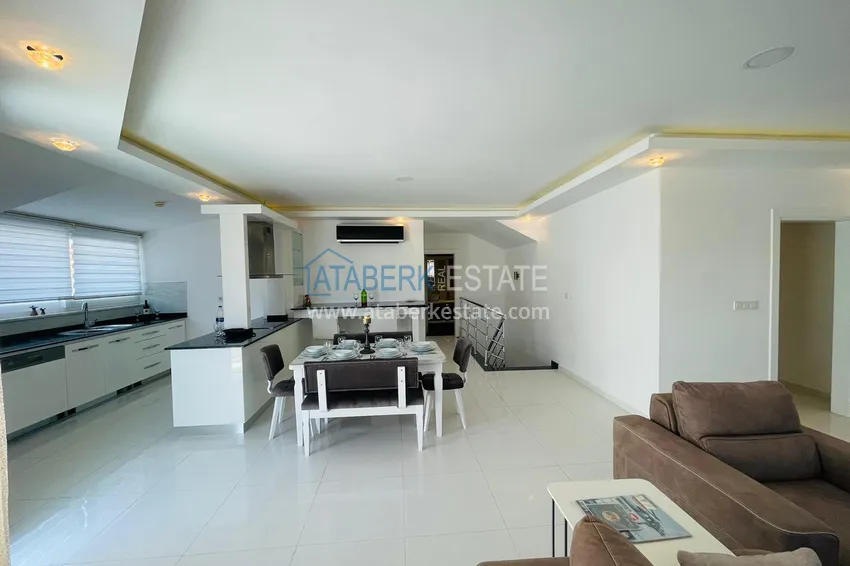 Приобрести Двухуровневый пентхаус в Алании район Кестель с мебелью 7