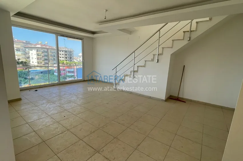 Приобрести Пентхаус-дуплекс в районе Оба с 4 спальнями по демократичной цене 9 