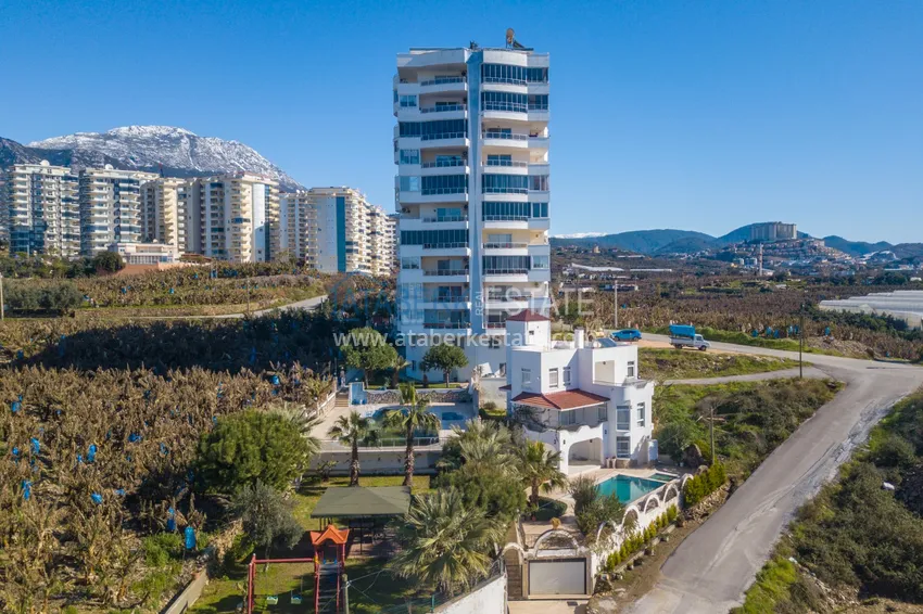 Пентхаус в Махмутларе с мебелью, видом на море и горы  5 